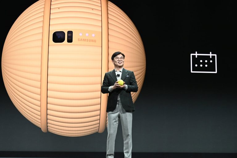 Samsung stellt Ballie (Roboter) vor: Überwachung als Spielzeug