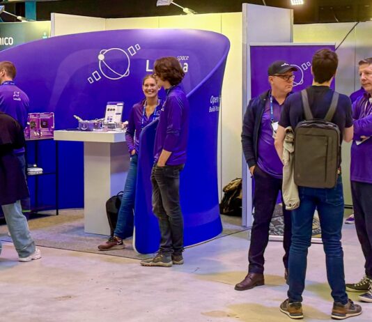 Lacuna Space Stand auf der Things conference 2024 / Bild: Fabian Geissler, Binary Alps